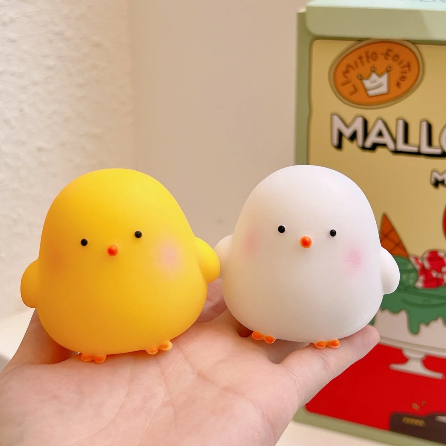 Chick Sleeping Lamp